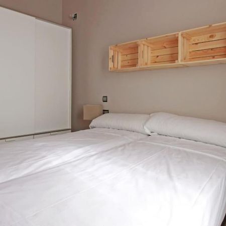 Bebarceloner Sants Apartments - 2 Bedrooms Bagian luar foto